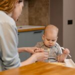 When can babies eat solids? - Featured image